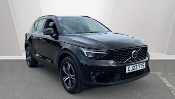 Volvo XC40 2.0 B3P Plus Dark 5dr Auto Petrol Estate